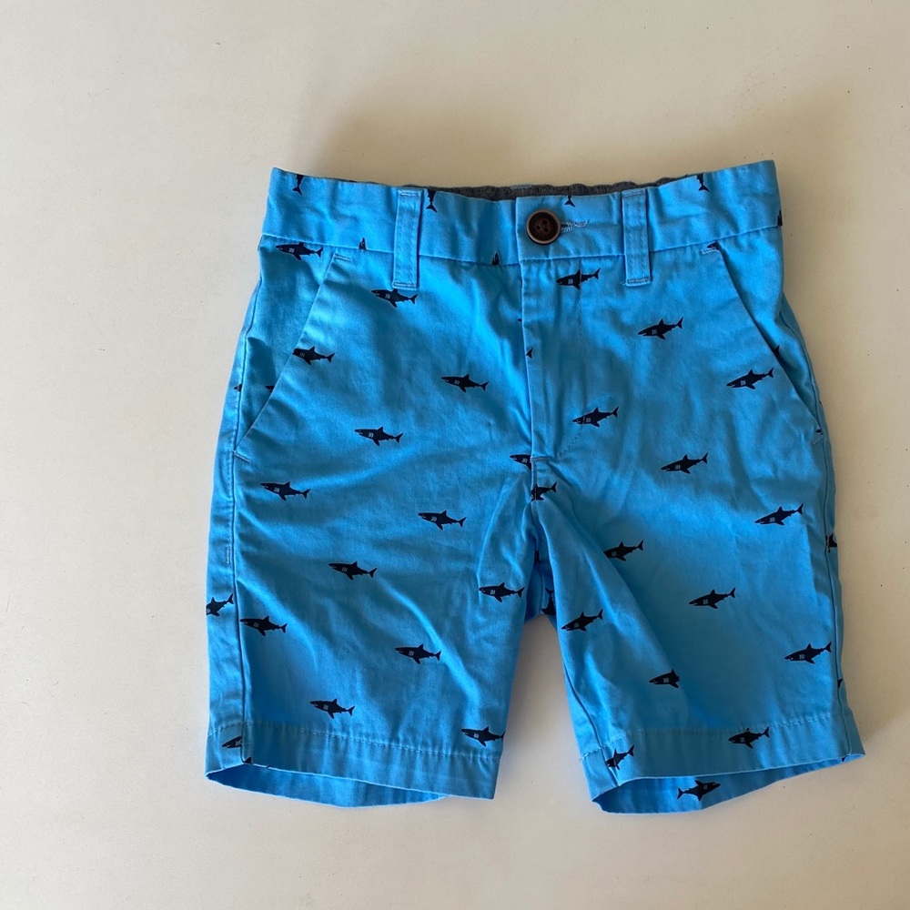 Next Direct button adjustable waist shark shorts